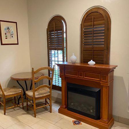 Villa Rosa Inn Санта Барбара Екстериор снимка