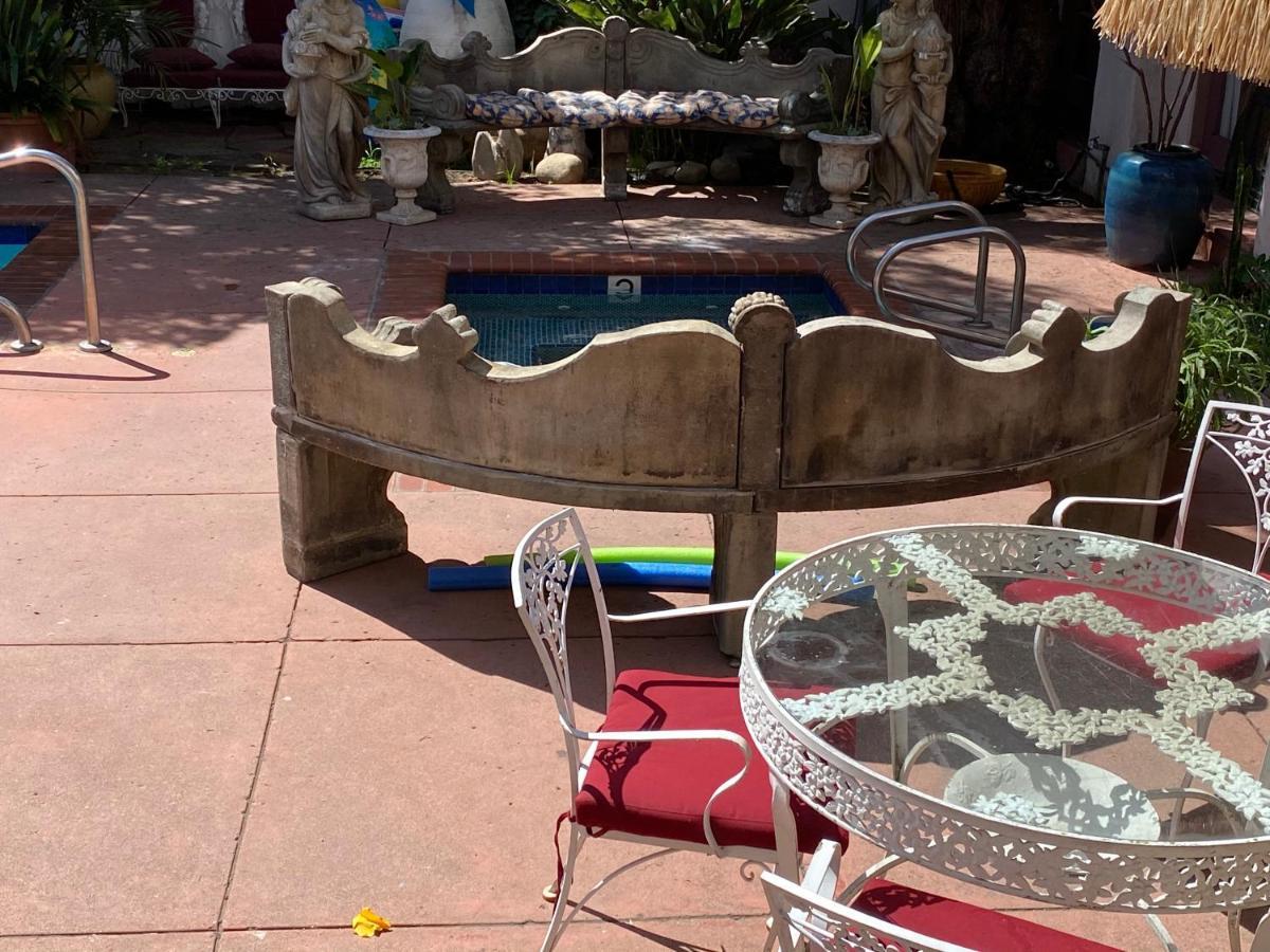 Villa Rosa Inn Санта Барбара Екстериор снимка