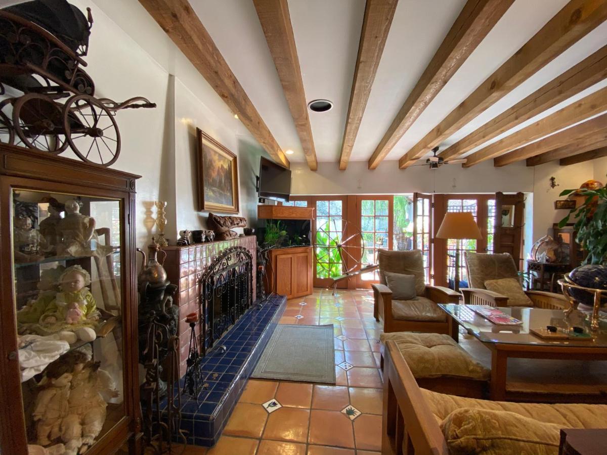 Villa Rosa Inn Санта Барбара Екстериор снимка