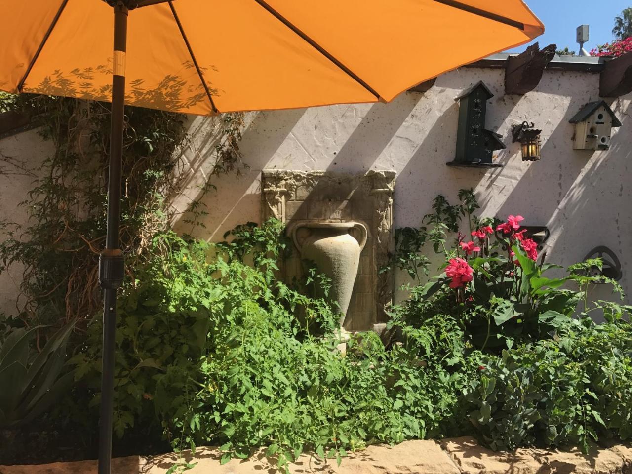 Villa Rosa Inn Санта Барбара Екстериор снимка